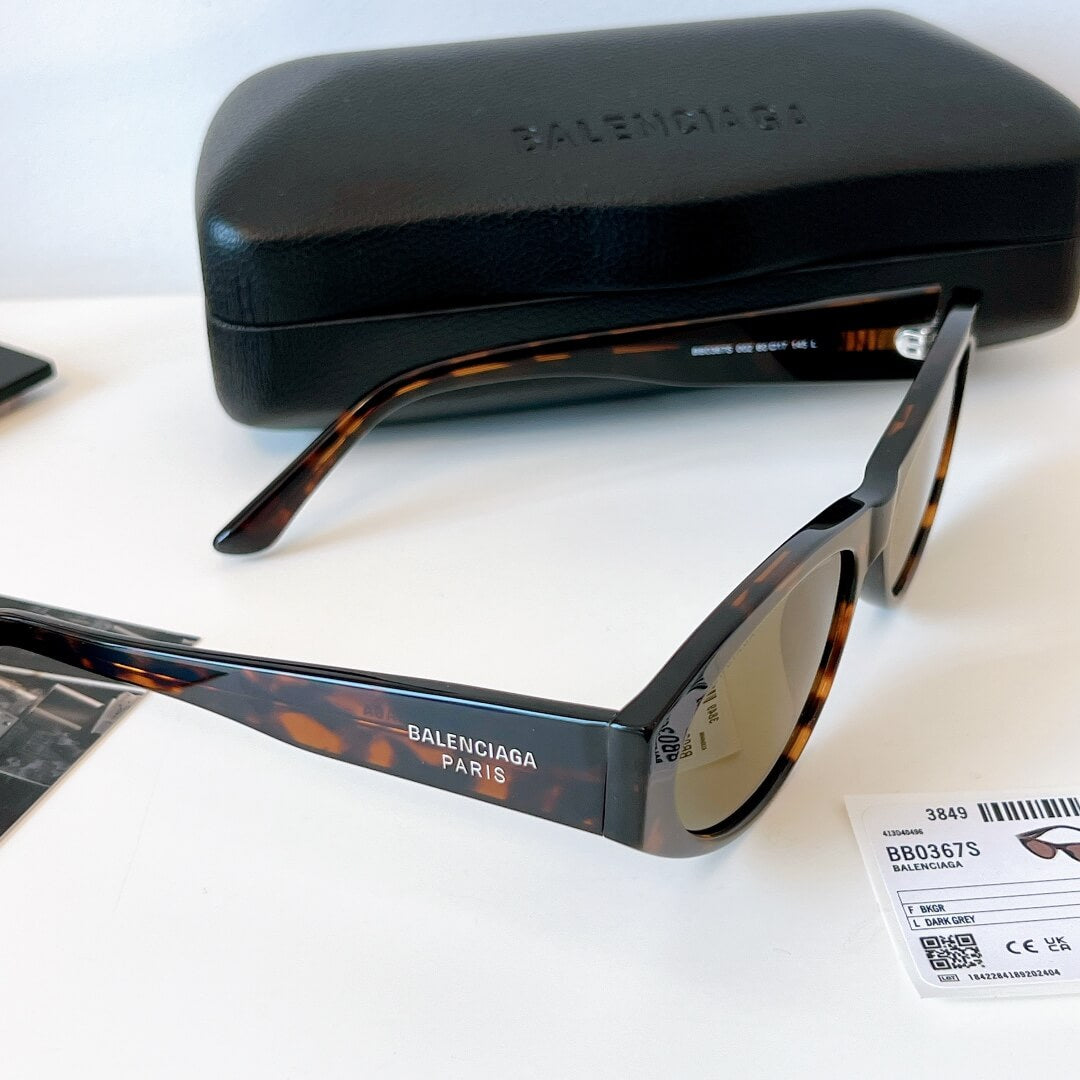 Essence Sunglasses