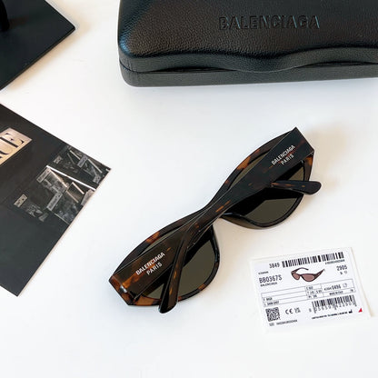 Essence Sunglasses