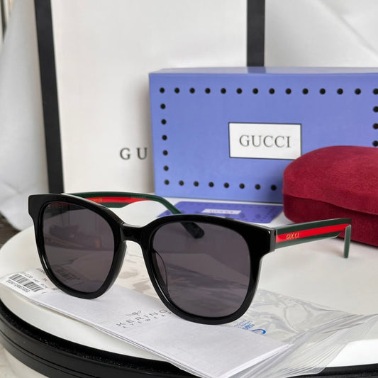 Fashion sunglasses