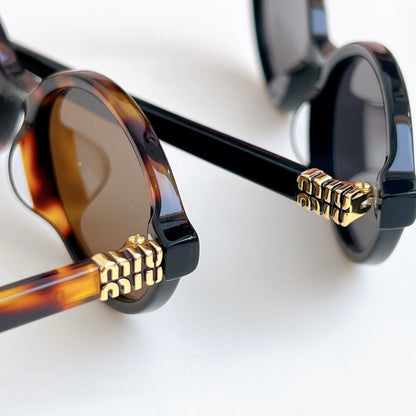Retro-Optik Sunglasses