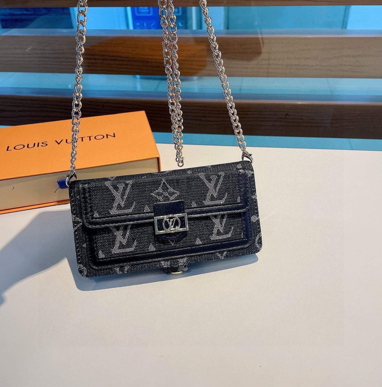 Luxury Embroidered Crossbody Phone Bag – Limited Edition
